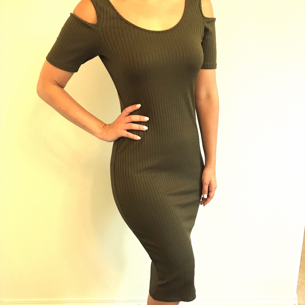 TOPSHOP Midi Dress